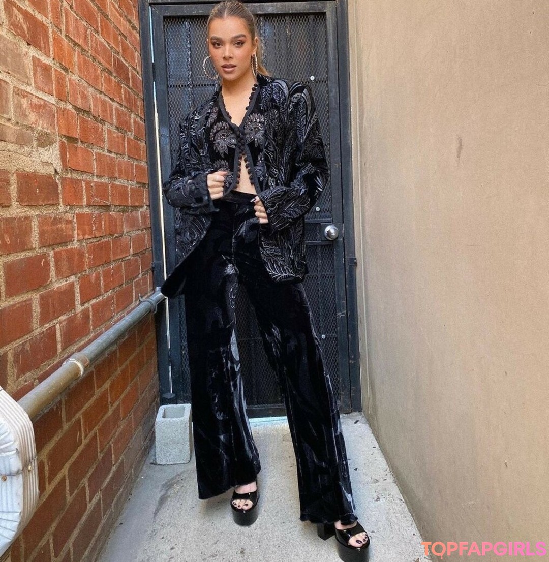 Foto desnuda filtrada de OnlyFans de Hailee Steinfeld #679 Foto desnuda filtrada de OnlyFans de Hailee Steinfeld #679