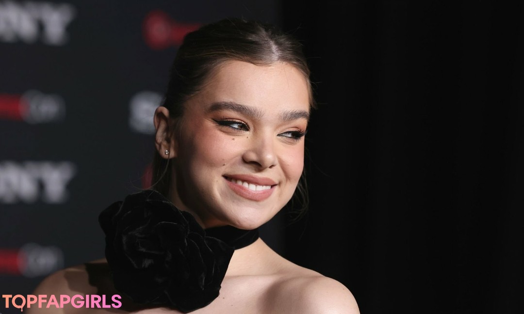 Foto desnuda filtrada de OnlyFans de Hailee Steinfeld #924 Foto desnuda filtrada de OnlyFans de Hailee Steinfeld #924