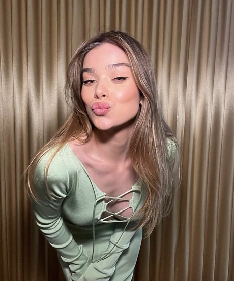 Hailee Steinfeld