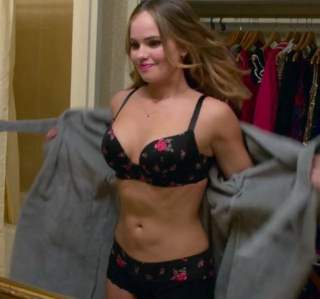 Foto desnuda filtrada de OnlyFans de Debby Ryan
