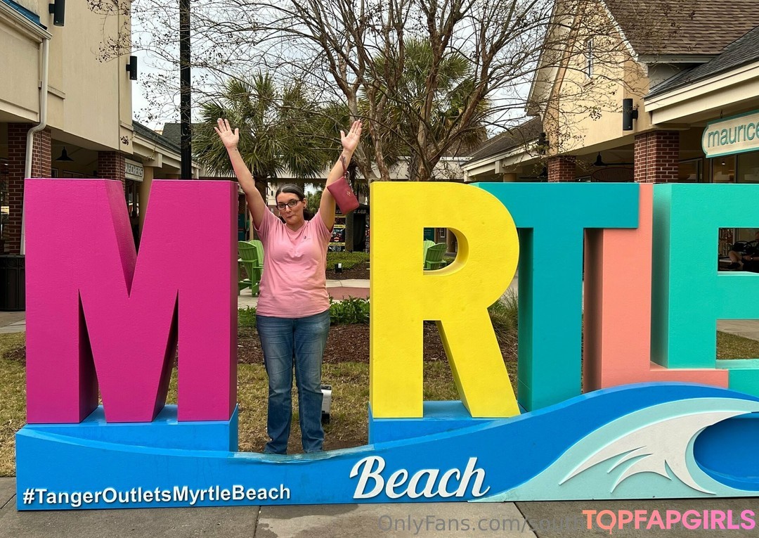 Foto desnuda filtrada de OnlyFans de Southrenmomma2043 #13 Foto desnuda filtrada de OnlyFans de Southrenmomma2043 #13