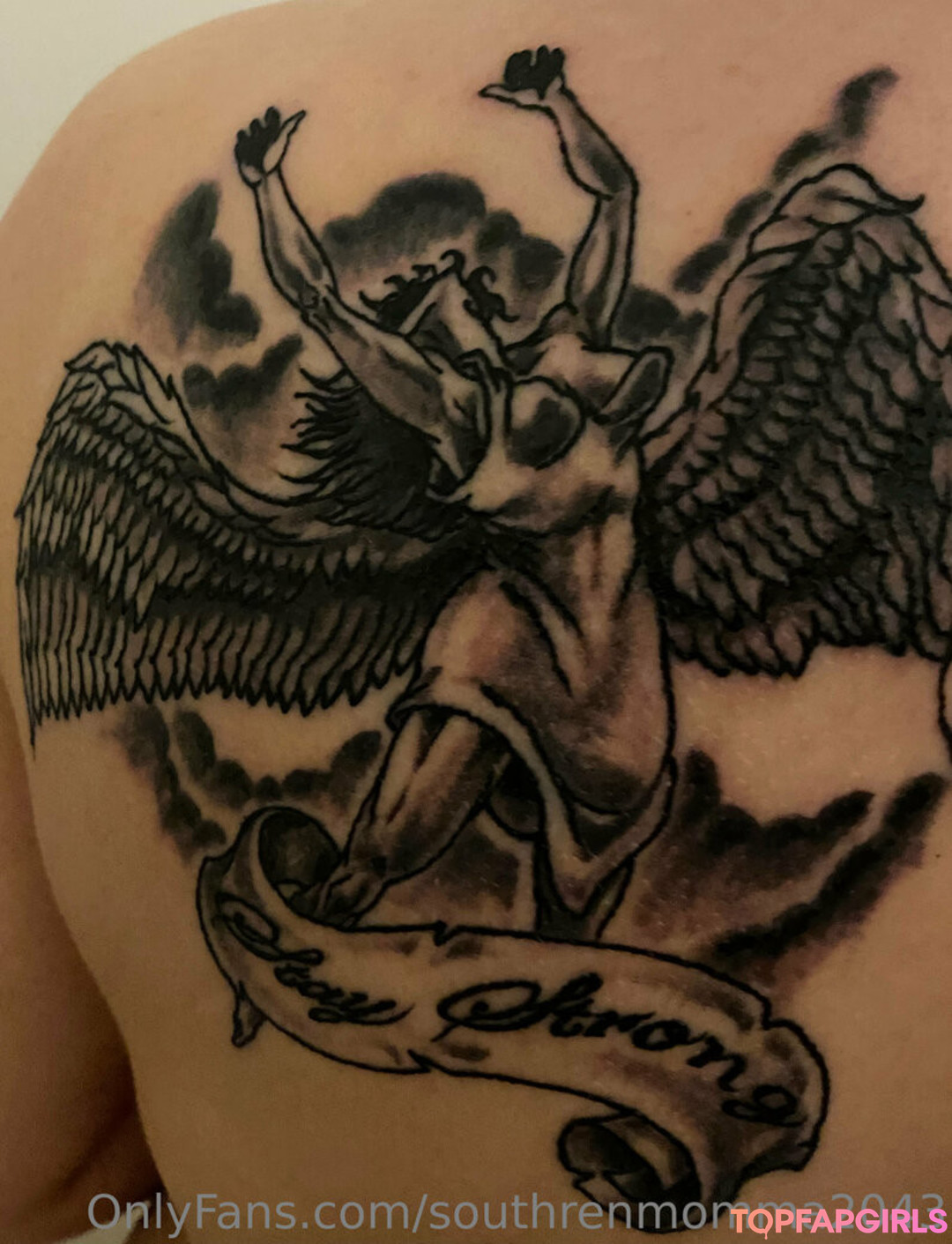 Foto desnuda filtrada de OnlyFans de Southrenmomma2043 #25 Foto desnuda filtrada de OnlyFans de Southrenmomma2043 #25