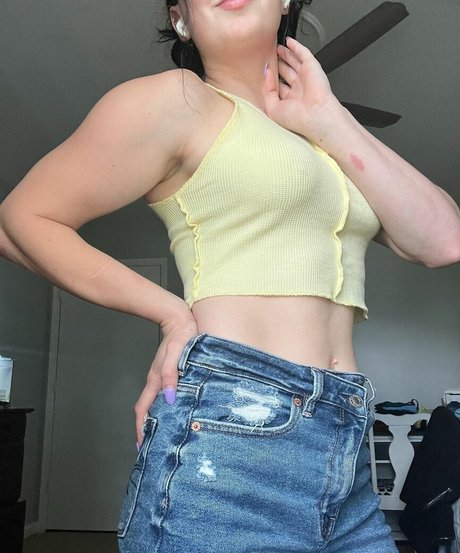 Foto desnuda filtrada de OnlyFans de Musclemommy002