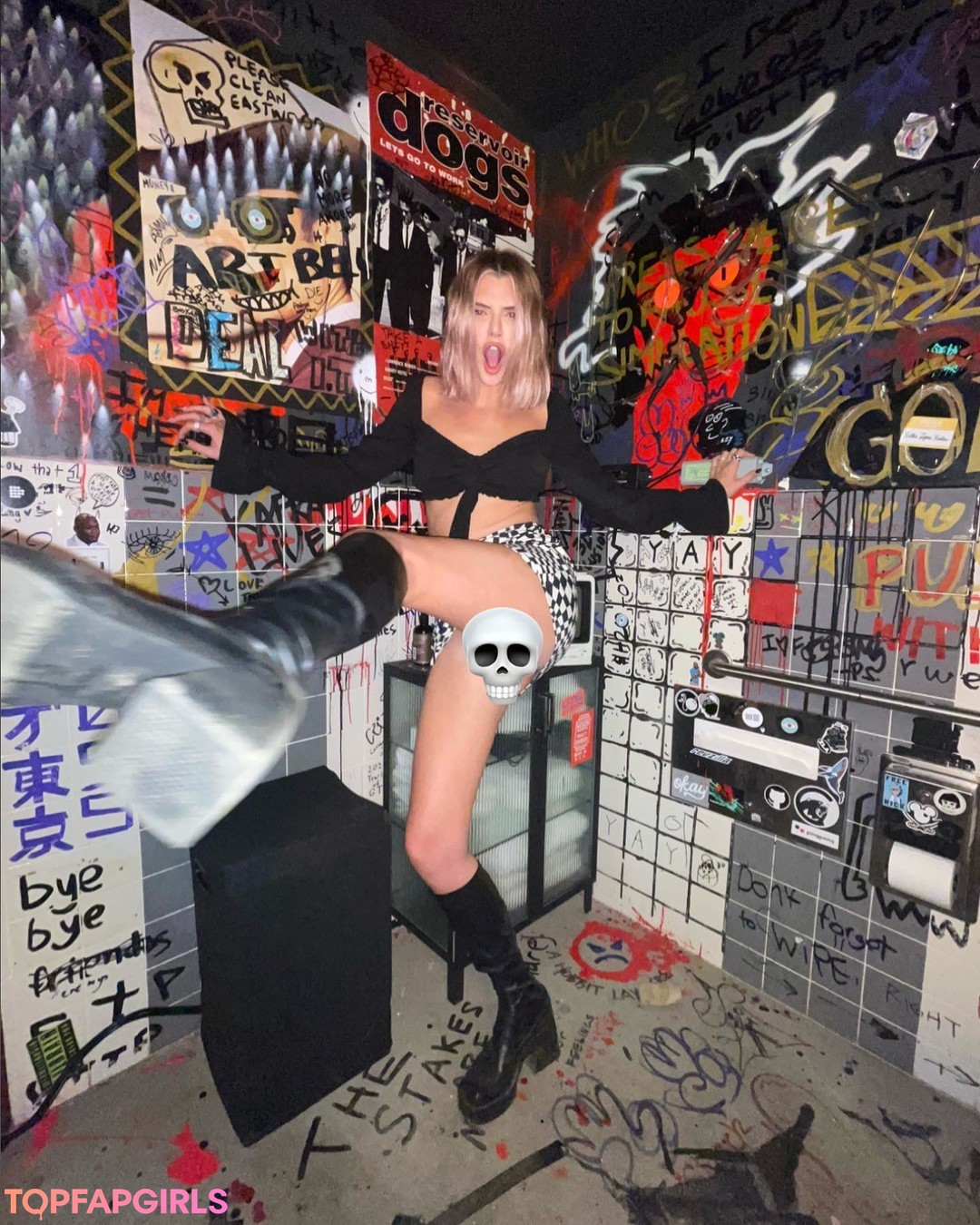 Foto desnuda filtrada de OnlyFans de Alissa Violet #247 Foto desnuda filtrada de OnlyFans de Alissa Violet #247