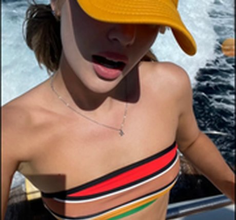 Foto desnuda filtrada de OnlyFans de Alissa Violet