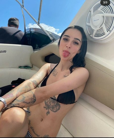 Foto desnuda filtrada de OnlyFans de Leticia Caputi