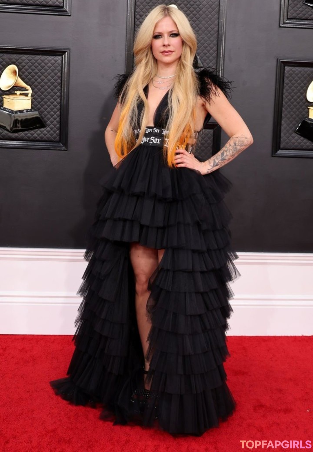 Foto desnuda filtrada de OnlyFans de Avril Lavigne #149 Foto desnuda filtrada de OnlyFans de Avril Lavigne #149