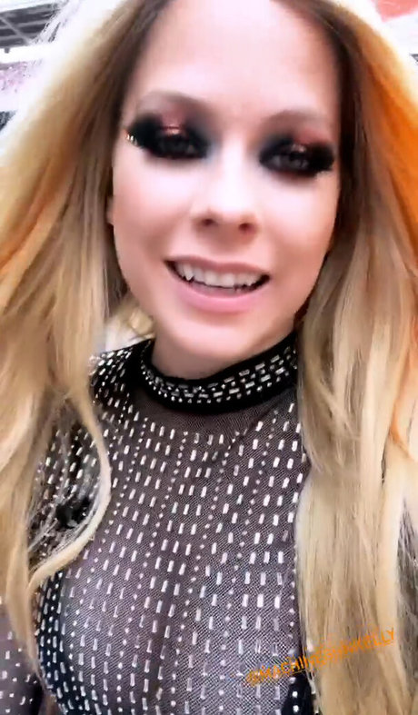Foto desnuda filtrada de OnlyFans de Avril Lavigne