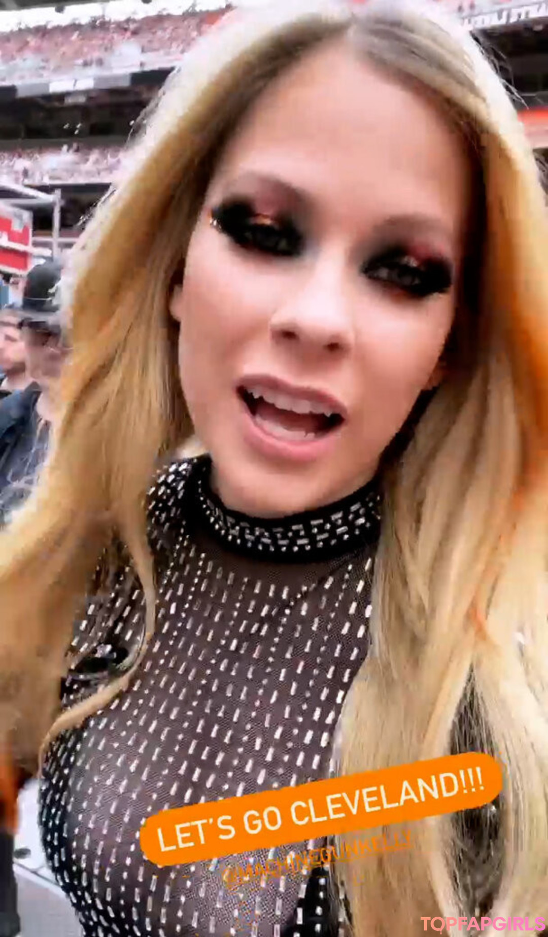 Foto desnuda filtrada de OnlyFans de Avril Lavigne #266 Foto desnuda filtrada de OnlyFans de Avril Lavigne #266