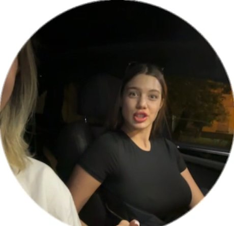 Foto desnuda filtrada de OnlyFans de Akyuliych