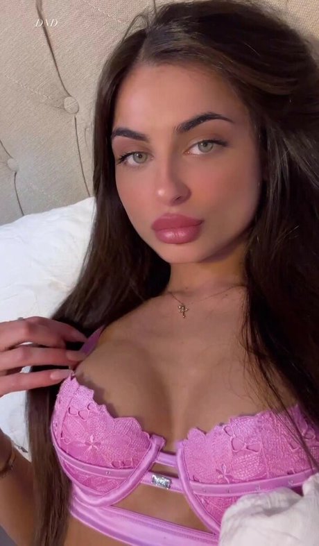 Foto desnuda filtrada de OnlyFans de Rhiannon Kyra
