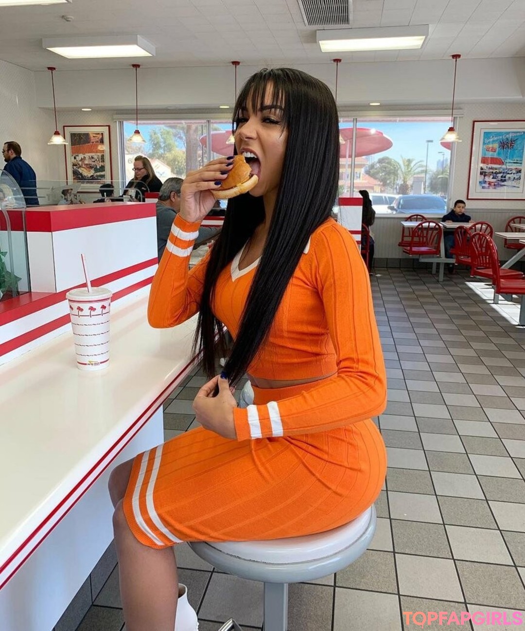 Foto desnuda filtrada de OnlyFans de Brittany Renner #270 Foto desnuda filtrada de OnlyFans de Brittany Renner #270