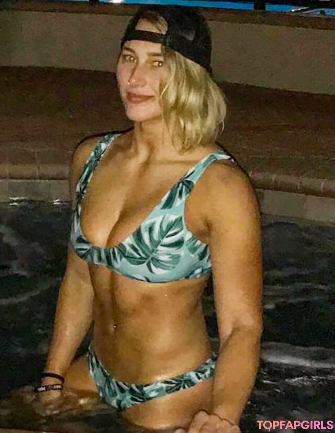 Foto desnuda filtrada de OnlyFans de Rhea Ripley #411 Foto desnuda filtrada de OnlyFans de Rhea Ripley #411