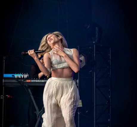 Aurora Aksnes