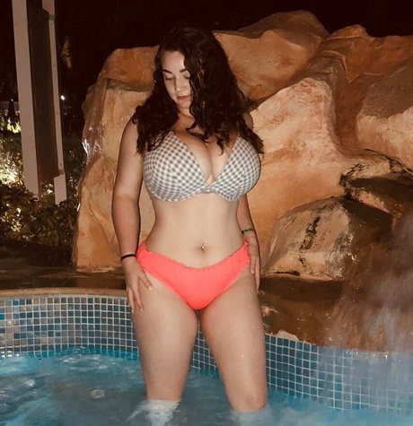 Foto desnuda filtrada de OnlyFans de Laurajo