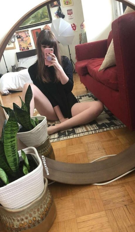 Foto desnuda filtrada de OnlyFans de Sextime420