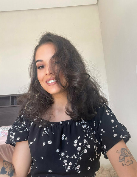 Foto desnuda filtrada de OnlyFans de Littlemisskimmy