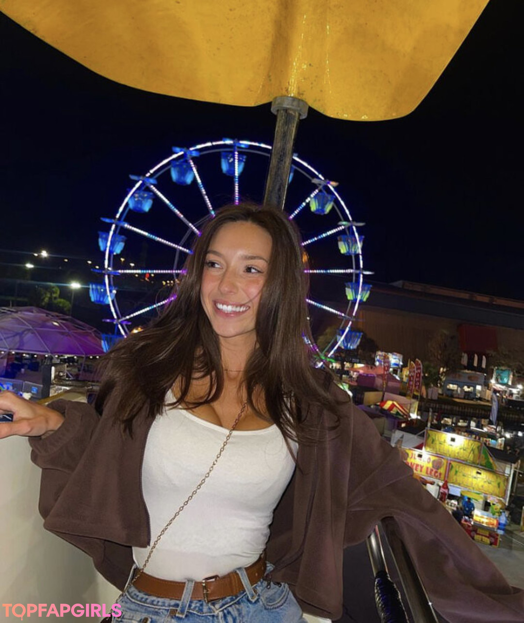 Foto desnuda filtrada de OnlyFans de Taylor Alesia #384 Foto desnuda filtrada de OnlyFans de Taylor Alesia #384