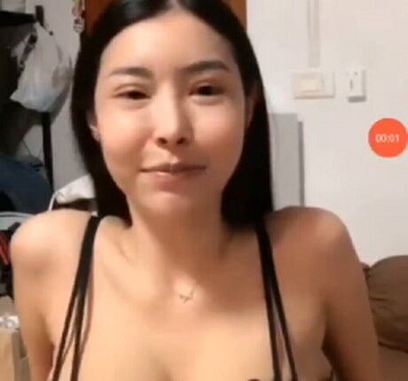 Foto desnuda filtrada de OnlyFans de Pupulom