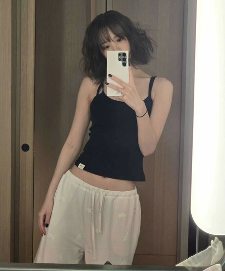 Kim Chaewon