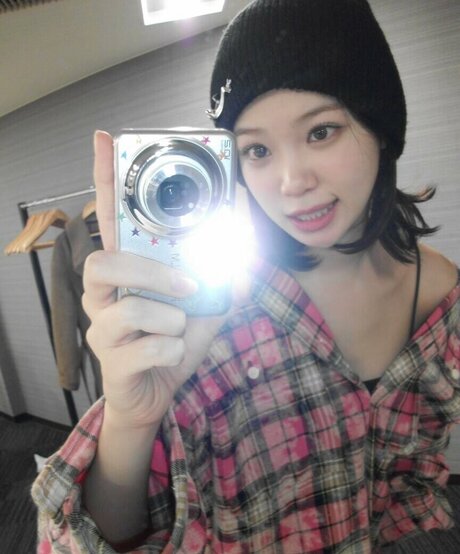 Kim Chaewon