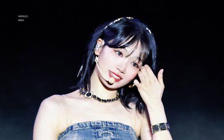 Kim Chaewon