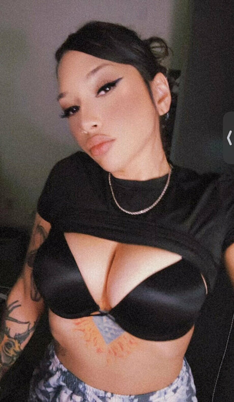 Foto desnuda filtrada de OnlyFans de Lolananirvana