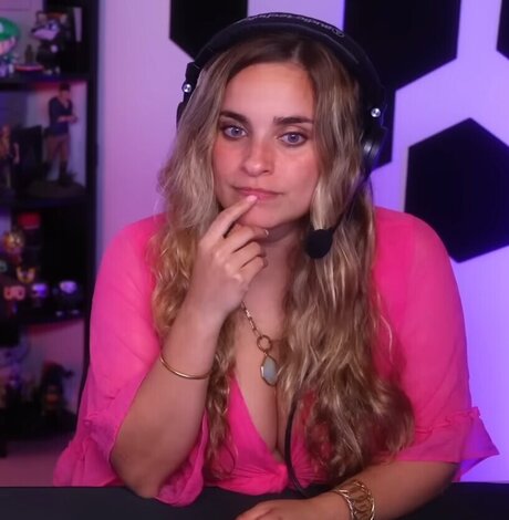 Kristen Stephensonpino