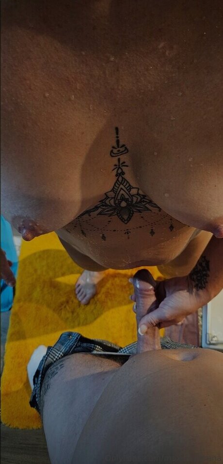 Foto desnuda filtrada de OnlyFans de Mxm Amp Vr