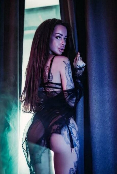Foto desnuda filtrada de OnlyFans de Suzanitta