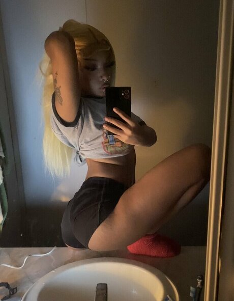 Foto desnuda filtrada de OnlyFans de Mybonez