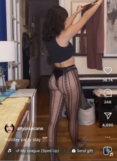 Foto desnuda filtrada de OnlyFans de Allyannamaria