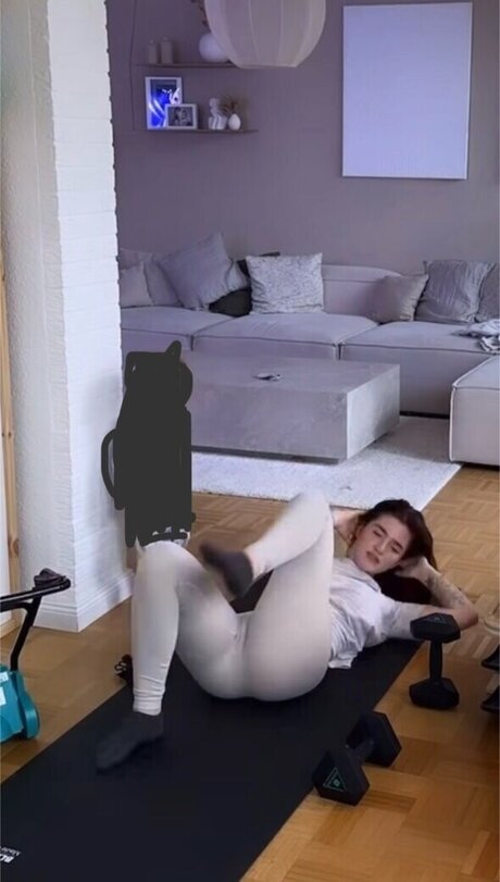 Foto desnuda filtrada de OnlyFans de Julia Schulze