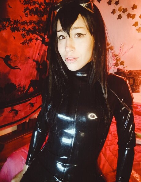 Latex Umbra