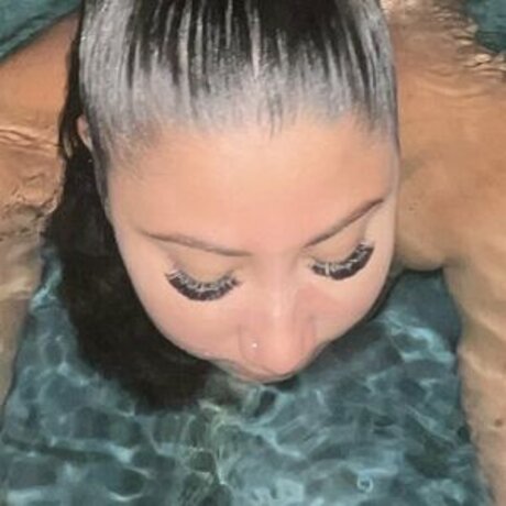 Foto desnuda filtrada de OnlyFans de Jennyfer Hernandez