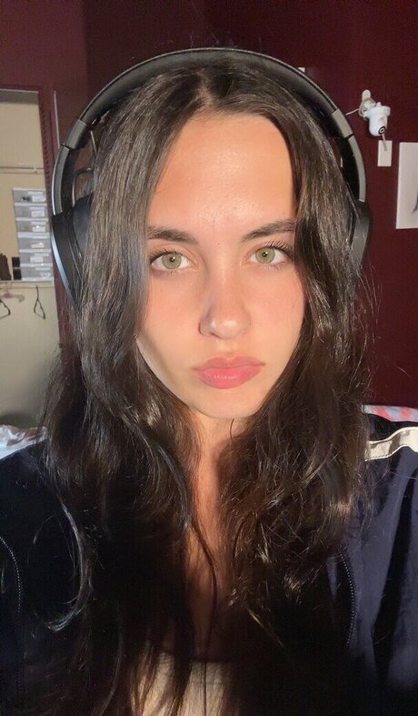 Daisy Pheonix