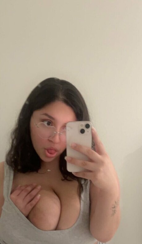 Foto desnuda filtrada de OnlyFans de Ilenesvanity