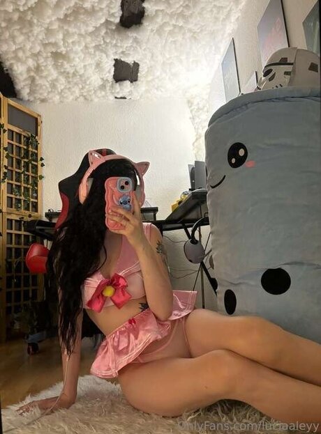 Luciaaleyy