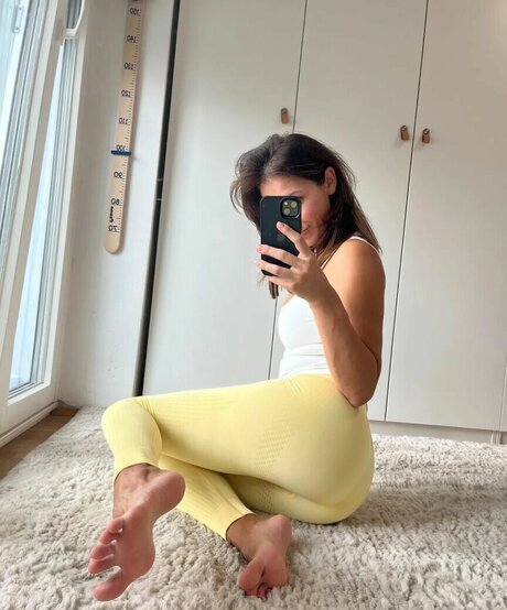 Viennagirlnextdoor