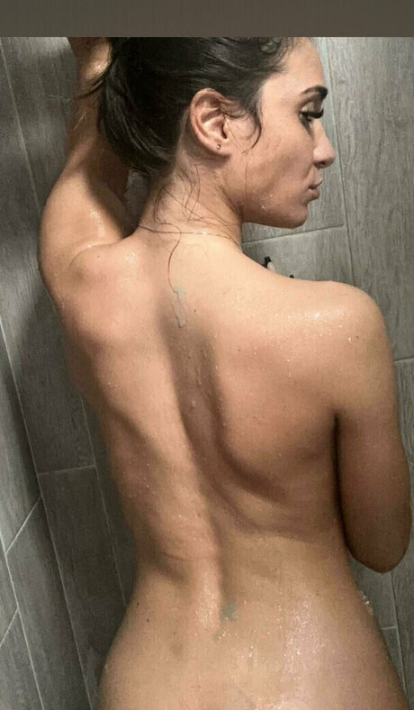 Foto desnuda filtrada de OnlyFans de Chiedimidisra
