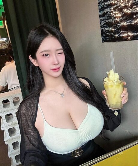 Dahee0326 Dhoheb