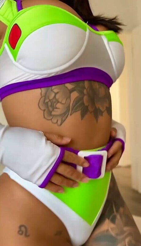 Breezy Foxx