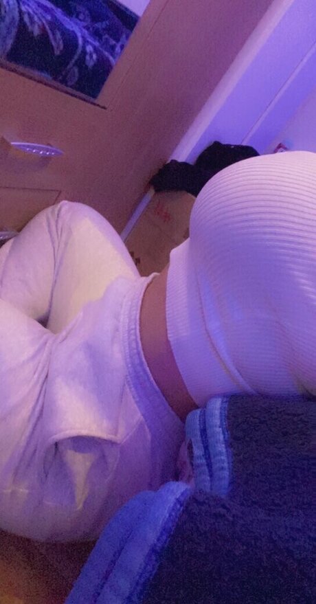 Foto desnuda filtrada de OnlyFans de Yasilisches