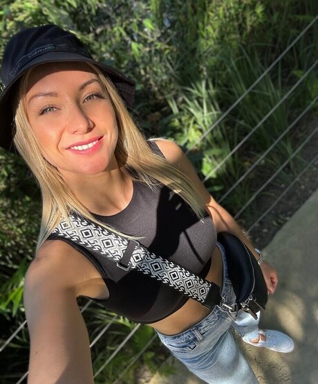 Annacarina Woitschack