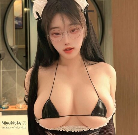 Miyu Kitty