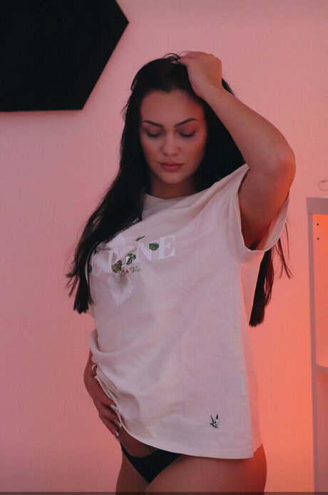 Foto desnuda filtrada de OnlyFans de Mrskathx