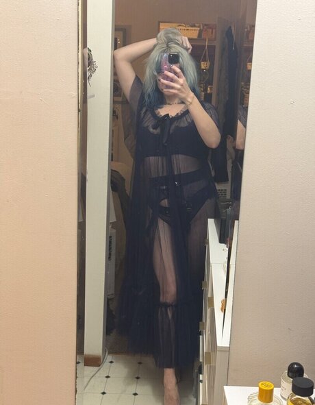 Foto desnuda filtrada de OnlyFans de Bluejay