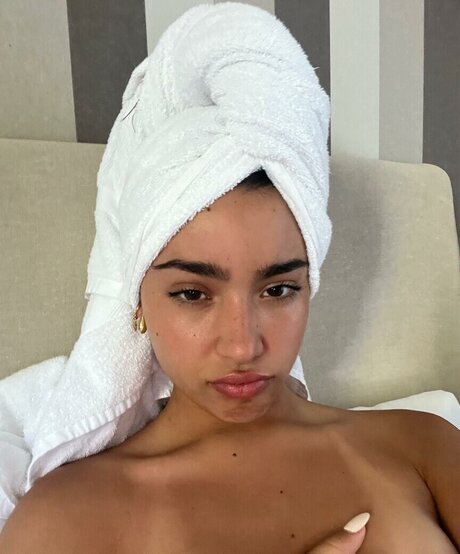 Foto desnuda filtrada de OnlyFans de Yasmin Barbieri