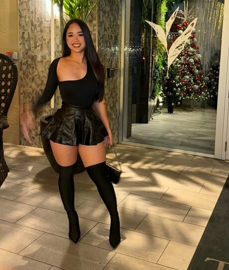 Foto desnuda filtrada de OnlyFans de Linnsquatsmore
