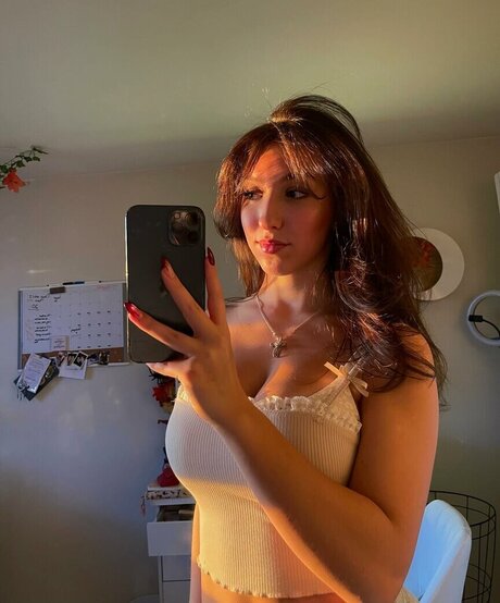 Bella Jones